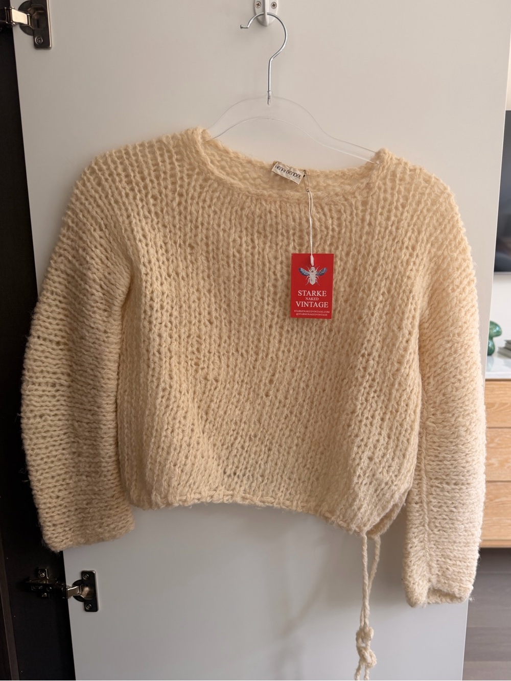 Vintage henri bendel Cream Cropped Chunky Knit Sweater